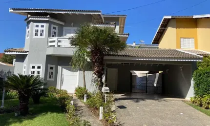 Casa de Condomínio com 3 quartos à Venda e Locação, 306 m² por R$ 1.800.000