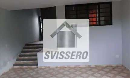 Casa térrea com 3 quartos à venda em Vila Santista - SP