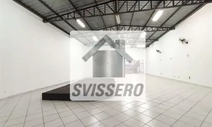 Salão Comercial para locação em Vila Guedes De Azevedo - SP