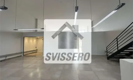 Prédio inteiro à venda ou para locação em Vila Regina - SP