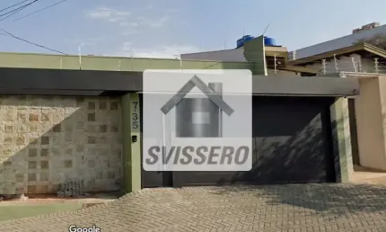 Casa linda com excelente localização Jardim America