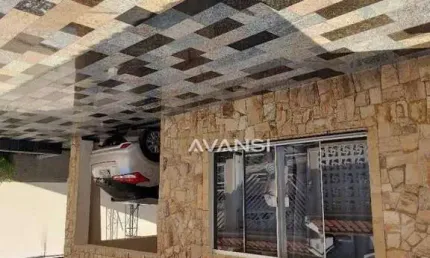 Casa com 3 dormitórios à venda, 178 m² por R$ 700.000,00 - Vila Bertini - Americana/SP
