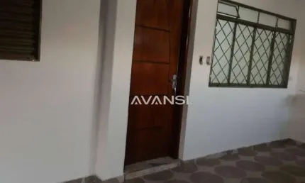 Casa com 4 dormitórios à venda, 159 m² por R$ 365.700,00 - Vila Santa Terezinha - Santa Bárbara D'Oeste/SP