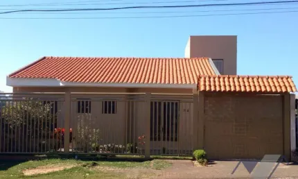 Casa à venda, 227 m² por R$ 900.000,00 - Santa Cruz - Cascavel/PR