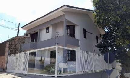 Sobrado com 3 dormitórios à venda, 142 m² por R$ 930.000,00 - Centro - Cascavel/PR