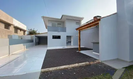 Sobrado com 3 dormitórios para alugar, 261 m² por r$ 3.715,00/mês - country - cascavel/pr
