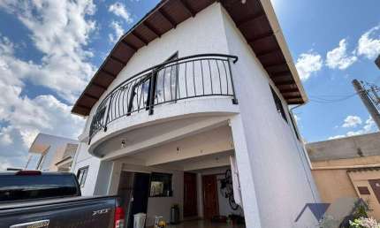 Casa com 2 quartos para alugar na Rua João Miotto, Região do Lago, Cascavel