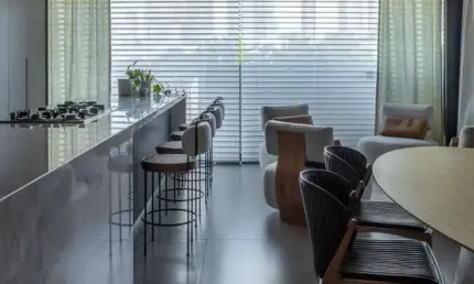 Apartamento com 3 dormitórios à venda, 180 m² por R$ 2.800.000,00 - Centro - Cascavel/PR