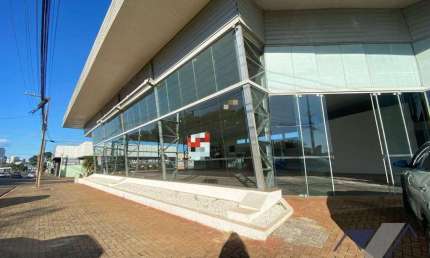 Sala comercial com 4 salas para alugar na Avenida Tancredo Neves, Centro, Cascavel