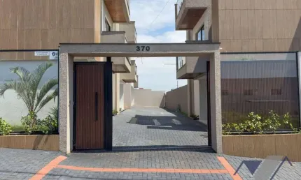 Sobrado com 3 dormitórios à venda, 135 m² por R$ 819.000,00 - Santo Ignácio - Cascavel/PR