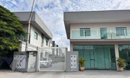 Sobrado com 3 dormitórios à venda, 134 m² por R$ 559.000,00 - Santa Felicidade - Cascavel/PR