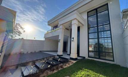 Sobrado com 4 dormitórios à venda, 403 m² por R$ 3.100.000,00 - Região do Lago - Cascavel/PR