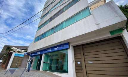 Apartamento com 3 dormitórios para alugar, 117 m² por R$ 4.250,00/mês - Centro - Cascavel/PR