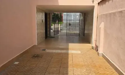 MARAPE-SOBRADO AMPLO- 3 DORMITÓRIOS-SUITE-WC EMP-CHURRASQUEIRA-2 VAGAS-REF 2318
