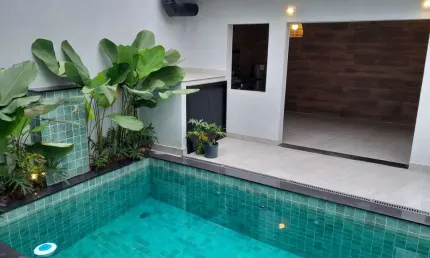 EMBARE- SOBRADO MARAVILHOSO-3 SUITES-PISCINA-CHURRASQUEIRA-2 VAGAS-REF 2321
