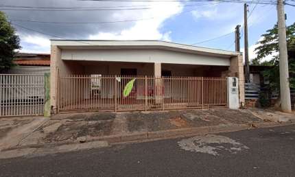 Casa com 3 dormitórios à venda, 184,63 m² por R$ 200.000,00 – São Cosme – Votuporanga/SP