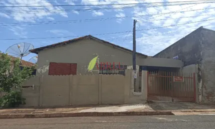 Casa com 2 dormitórios à venda, 99,81 m² por R$ 120.000,00 – Vila Honório – Cosmorama/SP