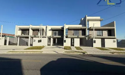 Sobrado com 3 dormitórios à venda, 131 m² por R$ 880.000,00 - Alto Tarumã - Pinhais/PR