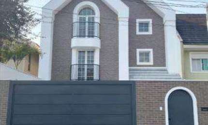 Sobrado com 3 dormitórios à venda, 164 m² por R$ 1.320.000 - Centro - Pinhais/PR