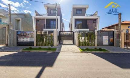 Sobrado com 4 dormitórios à venda, 122 m² por R$ 790.000 - Uberaba - Curitiba/PR