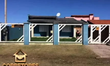 Casa com 3 quartos à venda na Avenida Atlântica, 2064, Centro, Tramandaí