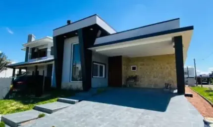 Casa em condomínio fechado com 3 quartos à venda na Avenida Atlântica, 2064, Centro, Tramandaí