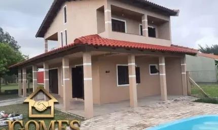 Casa com 3 quartos à venda na Avenida Atlântica, 2064, Centro, Tramandaí