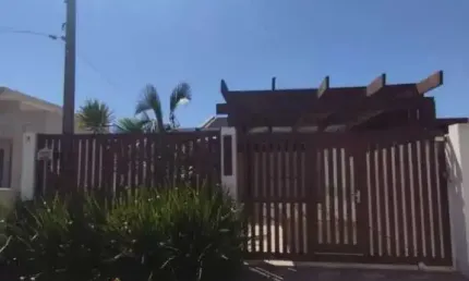 Casa com 2 quartos à venda na Avenida Atlântica, 2064, Centro, Tramandaí