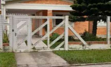 Casa com 3 quartos à venda na Avenida Atlântica, 2064, Centro, Tramandaí