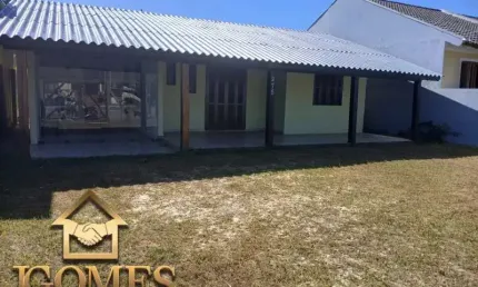 Casa com 2 quartos à venda na Avenida Atlântica, 2064, Centro, Tramandaí
