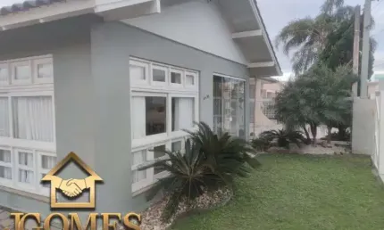 Casa com 3 quartos à venda na Avenida Atlântica, 2064, Centro, Tramandaí