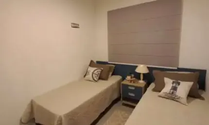 APARTAMENTO DE ALTO PADRÃO E DECORADO  NO CENTRO DE TRAMANDAÍ