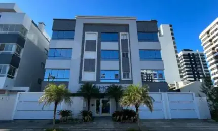 Casa com 3 quartos à venda na Avenida Atlântica, 2064, Centro, Tramandaí