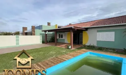 Casa com 4 quartos à venda na Avenida Atlântica, 2064, Centro, Tramandaí