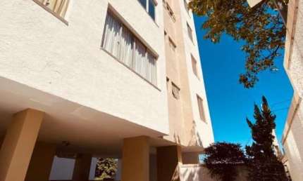 Apartamento de 2 dorms com suíte na região do Taquaral