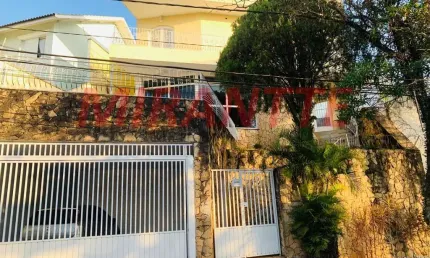 Sobrado de 277m² com 4 quartos em Jardim Kherlakian