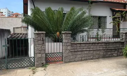 Casa terrea de 120m² com 6 quartos em Jardim São Paulo