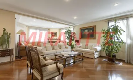 Apartamento de 360m² com 4 quartos em Jardim São Bento