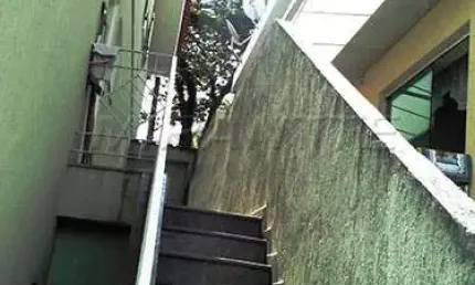 Sobrado de 185m² com 3 quartos em Vila Irmaos Arnoni