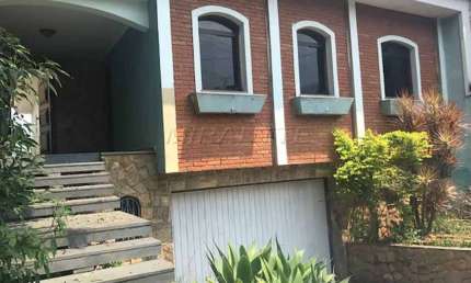 Casa terrea de 258m² com 3 quartos em Horto Florestal