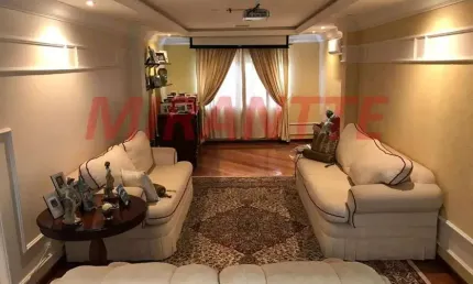 Sobrado de 750m² com 5 quartos em serra da cantareira