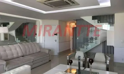 Apartamento de 246m² com 4 quartos em Santa Terezinha