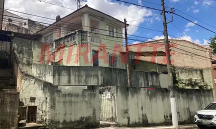 Sobrado de 303m² com 12 quartos em Vila Isolina Mazzei