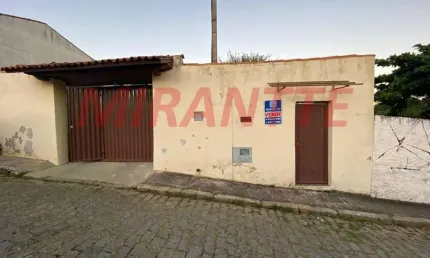 Casa terrea de 290m² com 4 quartos em Centro - Mairiporã
