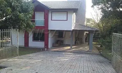 Chácara de 400m² com 4 quartos em Serra da Cantareira