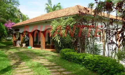 Chácara de 4007m² com 5 quartos em Chácaras Fernão Dias