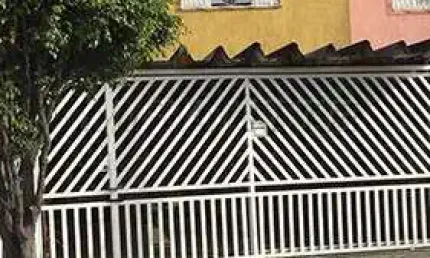 Casa com 2 quartos à venda na Avenida Josino Vieira de Goes, Jardim Tremembé, São Paulo