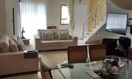Apartamento de 250m² com 3 quartos em Horto Florestal