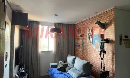 Apartamento de 54m² com 2 quartos em Parque Novo Mundo