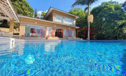 Sobrado de 319m² com 3 quartos em serra da cantareira
